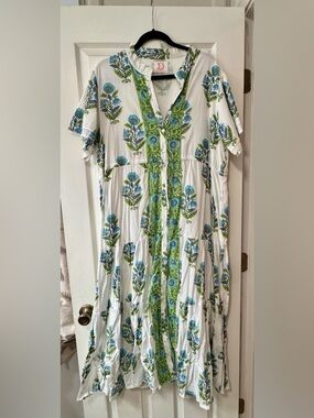 Victoria Dunn White Floral Button-Front Maxi Dress with Blue and Green Print